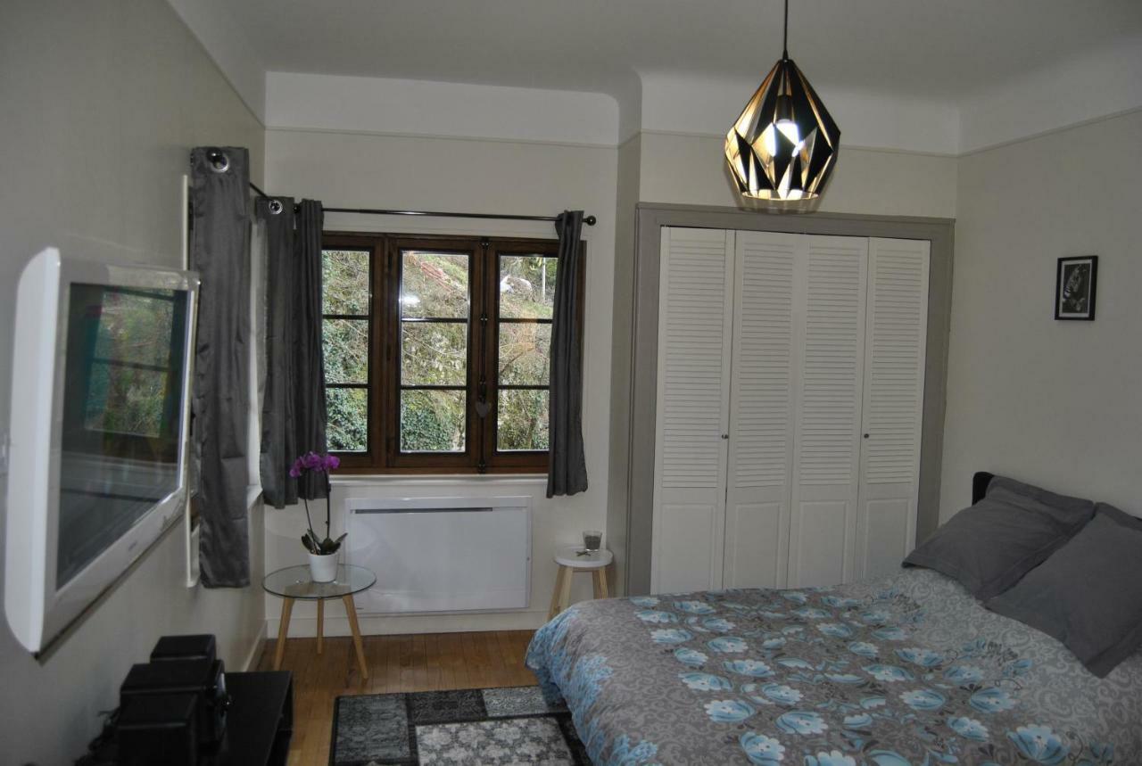 Studio Blue Apartment Екс ле Бен Екстериор снимка